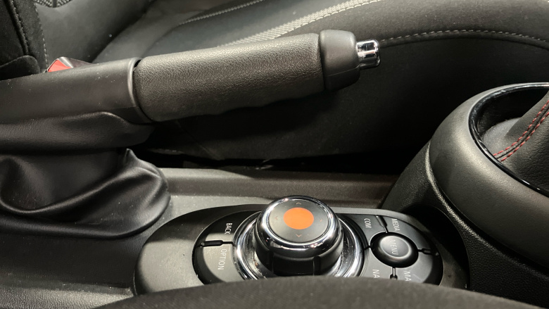 MINI Hatchback 2.0 Cooper S Sport II 3dr Auto Petrol Hatchback